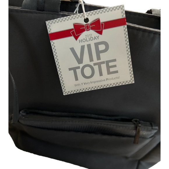 Bath and body works VIP tote - Picture 4 of 5